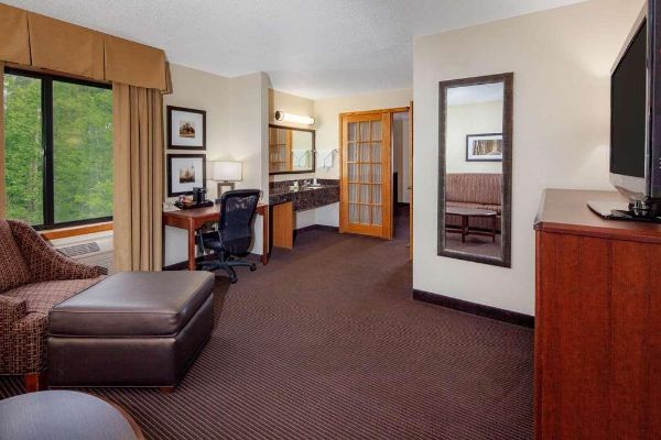 AMERICINN ASHLAND (Ashland)